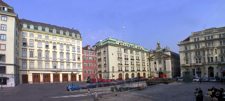 Zentralfeuerwache Am Hof / Haus 10 wurde im Mai 2011 fertig saniert